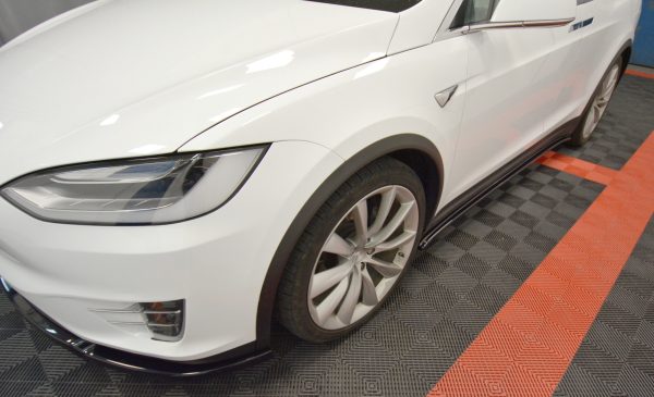 Sideskjørt V.1 Tesla Model X
