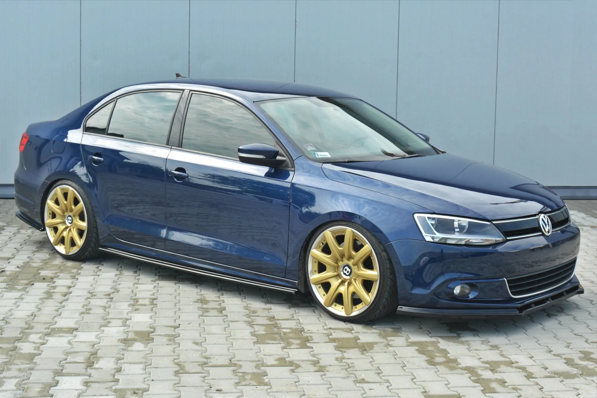 Sideskjørt VW JETTA MK6 SEDAN - Bilde 3
