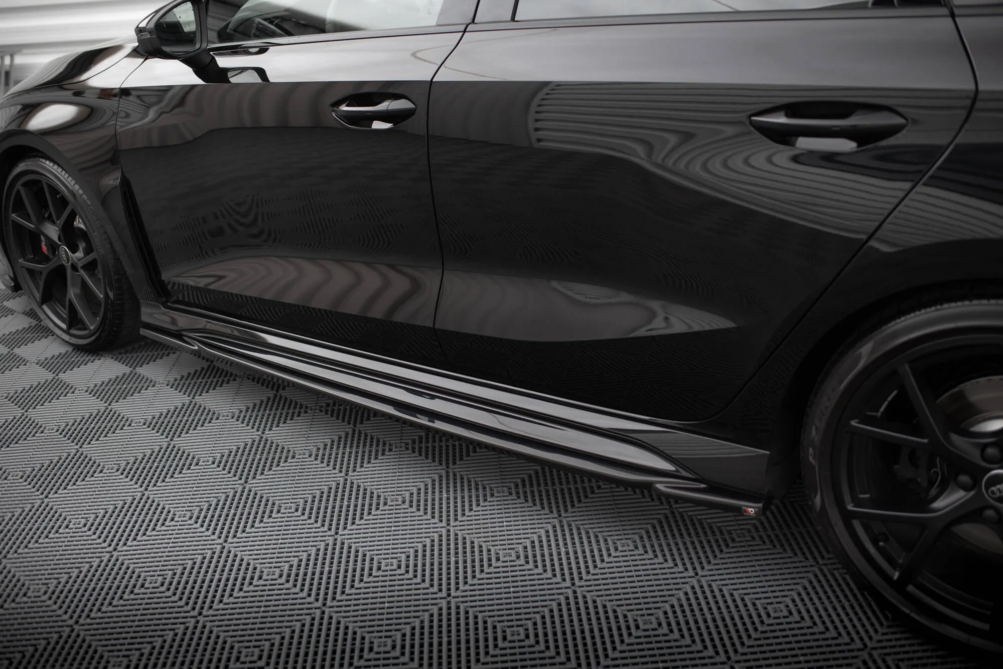 Splittersett Audi RS3 Sportback 8Y - Bilde 5