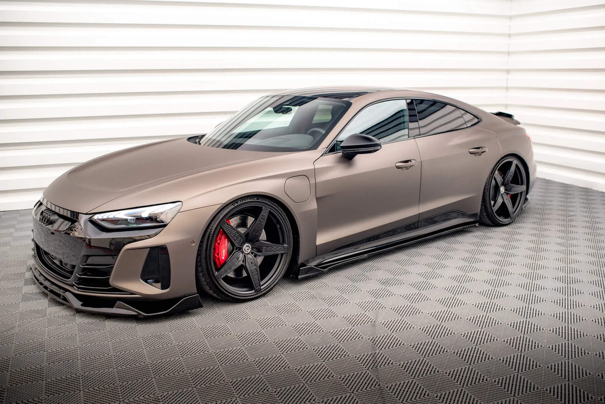 Splittersett Audi e-Tron GT / RS GT Mk1