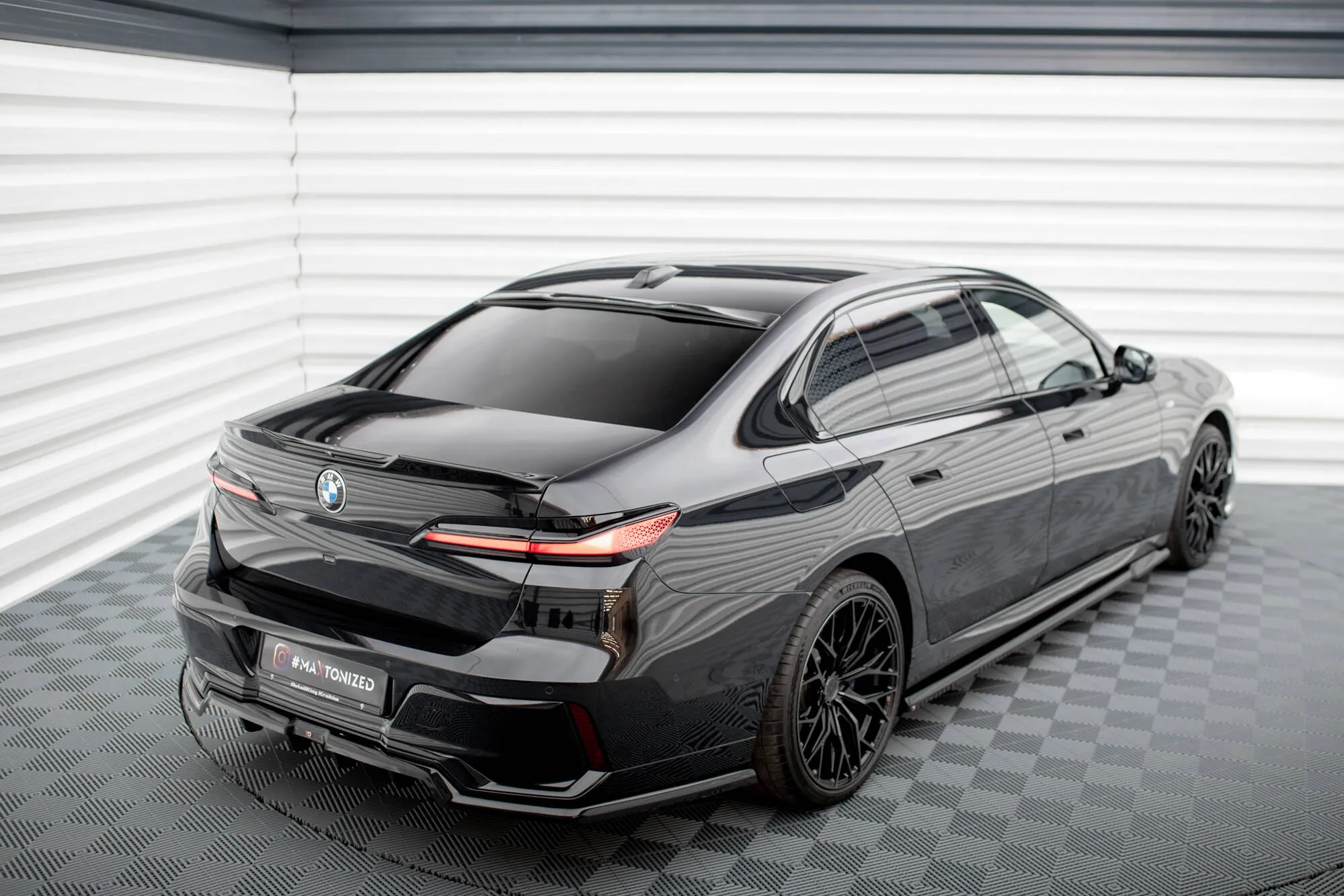 Splittersett BMW 740d M-Pack G70 - Bilde 18