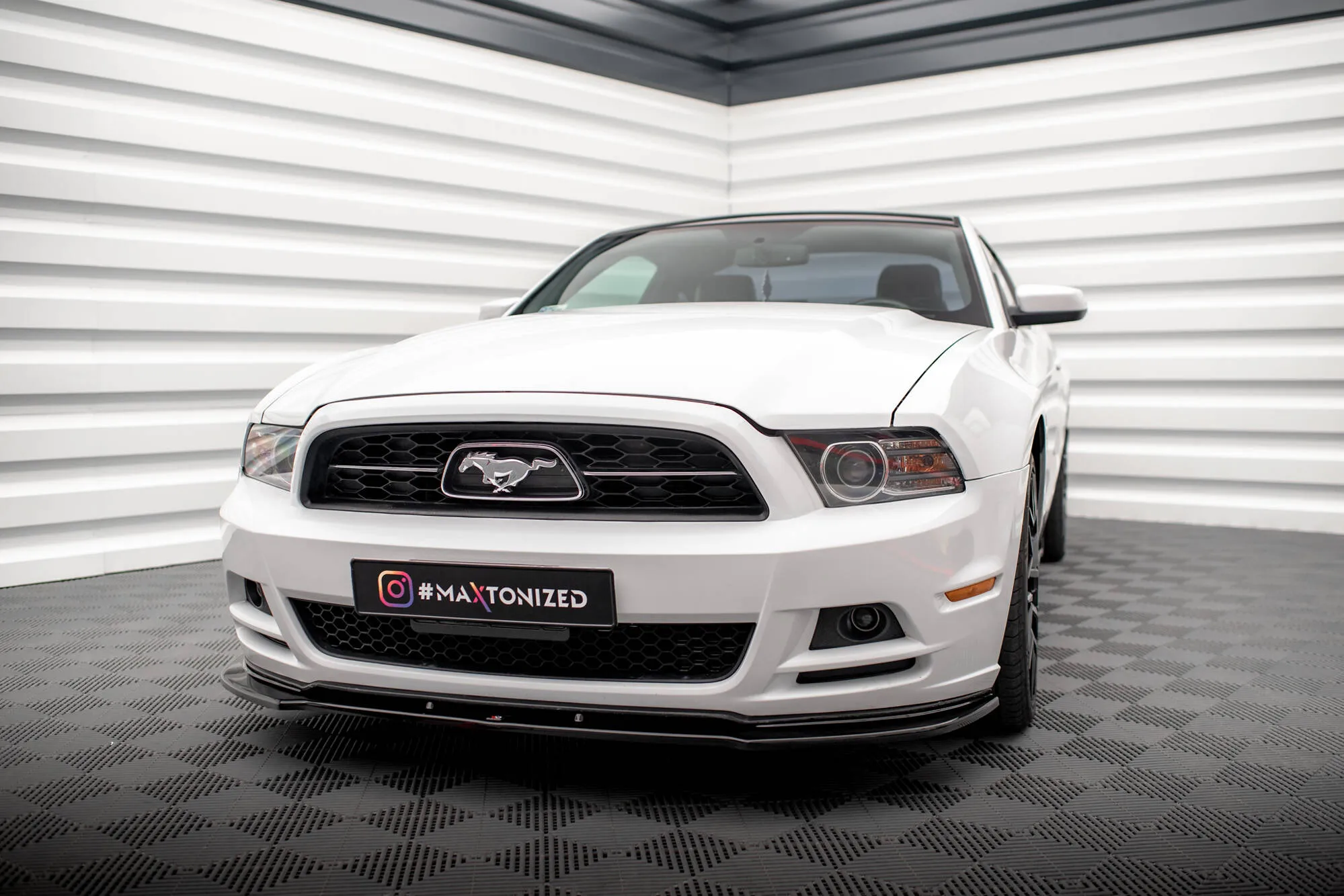 Splittersett Ford Mustang Mk5 Facelift - Bilde 4