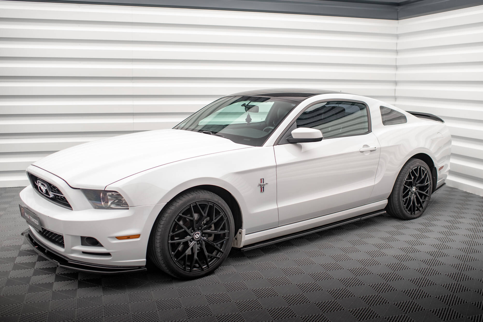 Splittersett Ford Mustang Mk5 Facelift