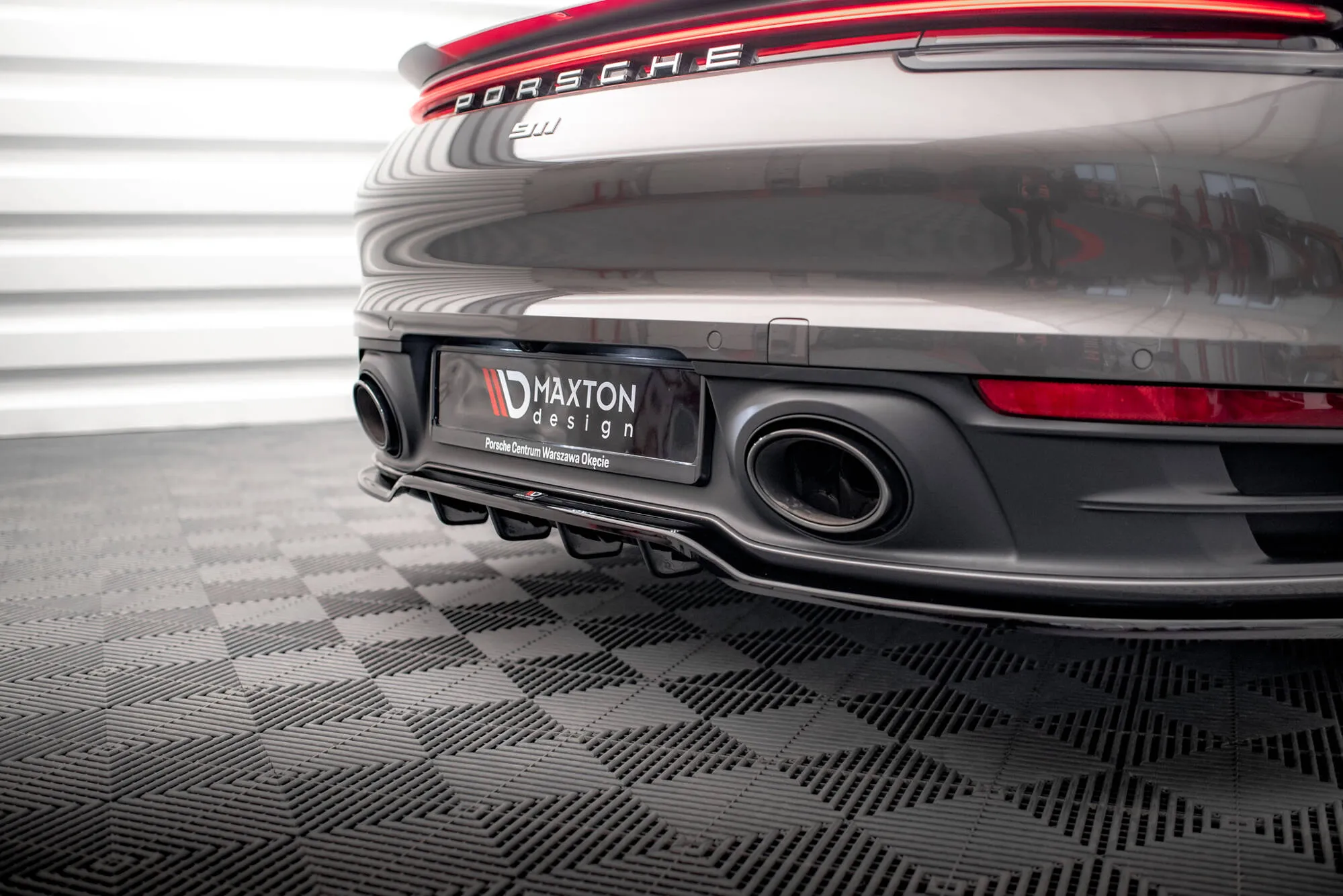 Splittersett Porsche 911 Carrera 4S 992 - Bilde 10