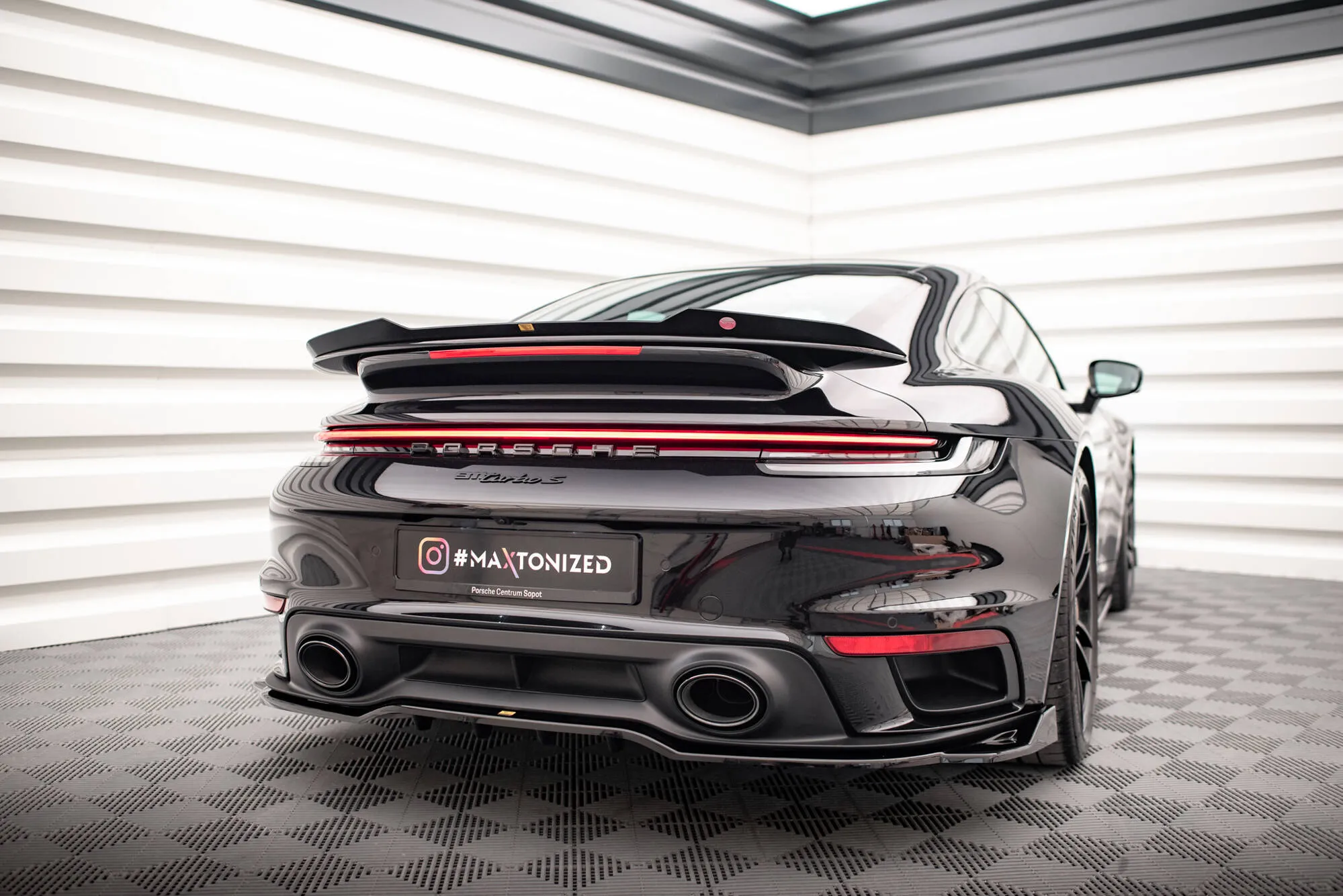 Splittersett Porsche 911 Turbo S 992 - Bilde 9