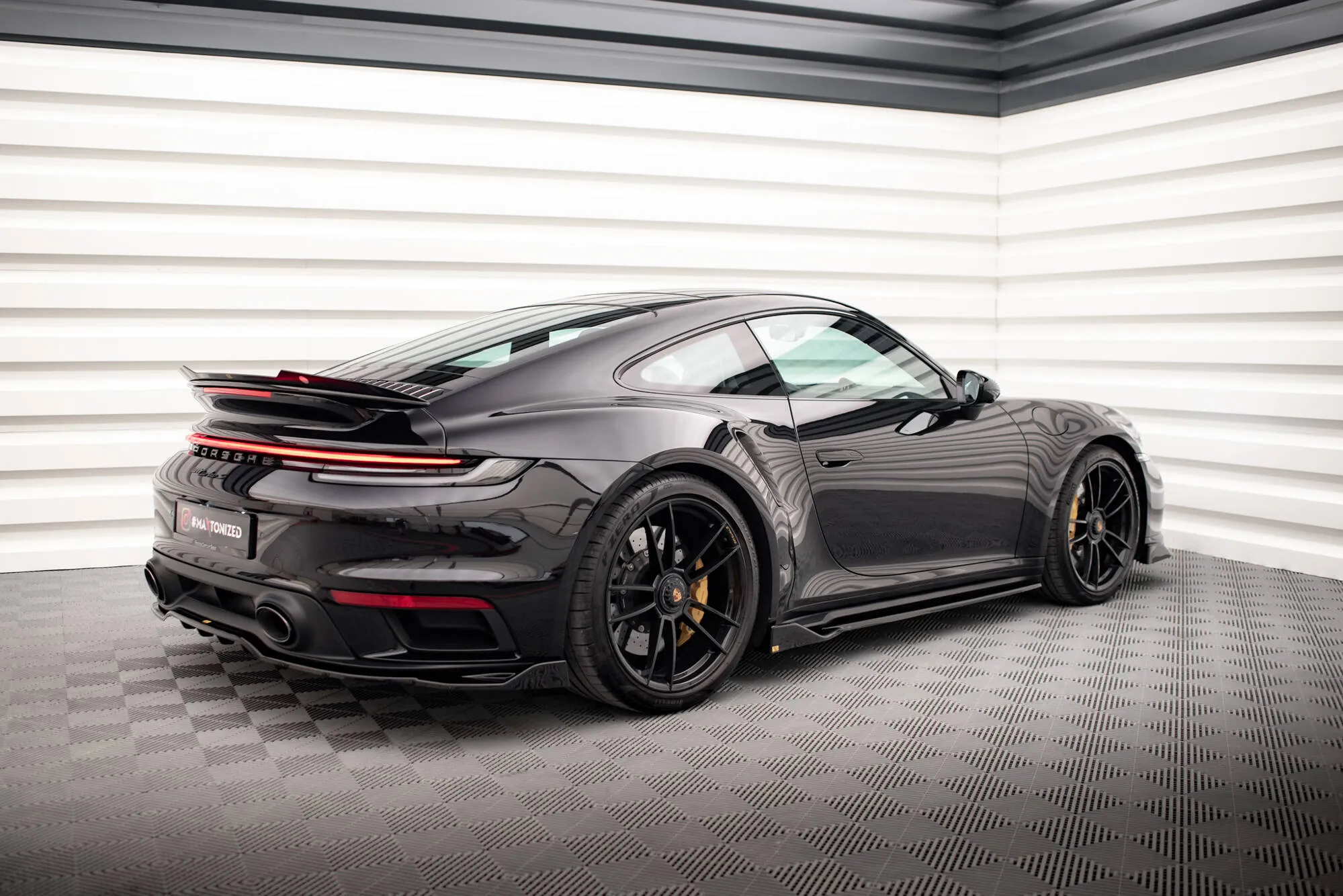 Splittersett Porsche 911 Turbo S 992 - Bilde 6