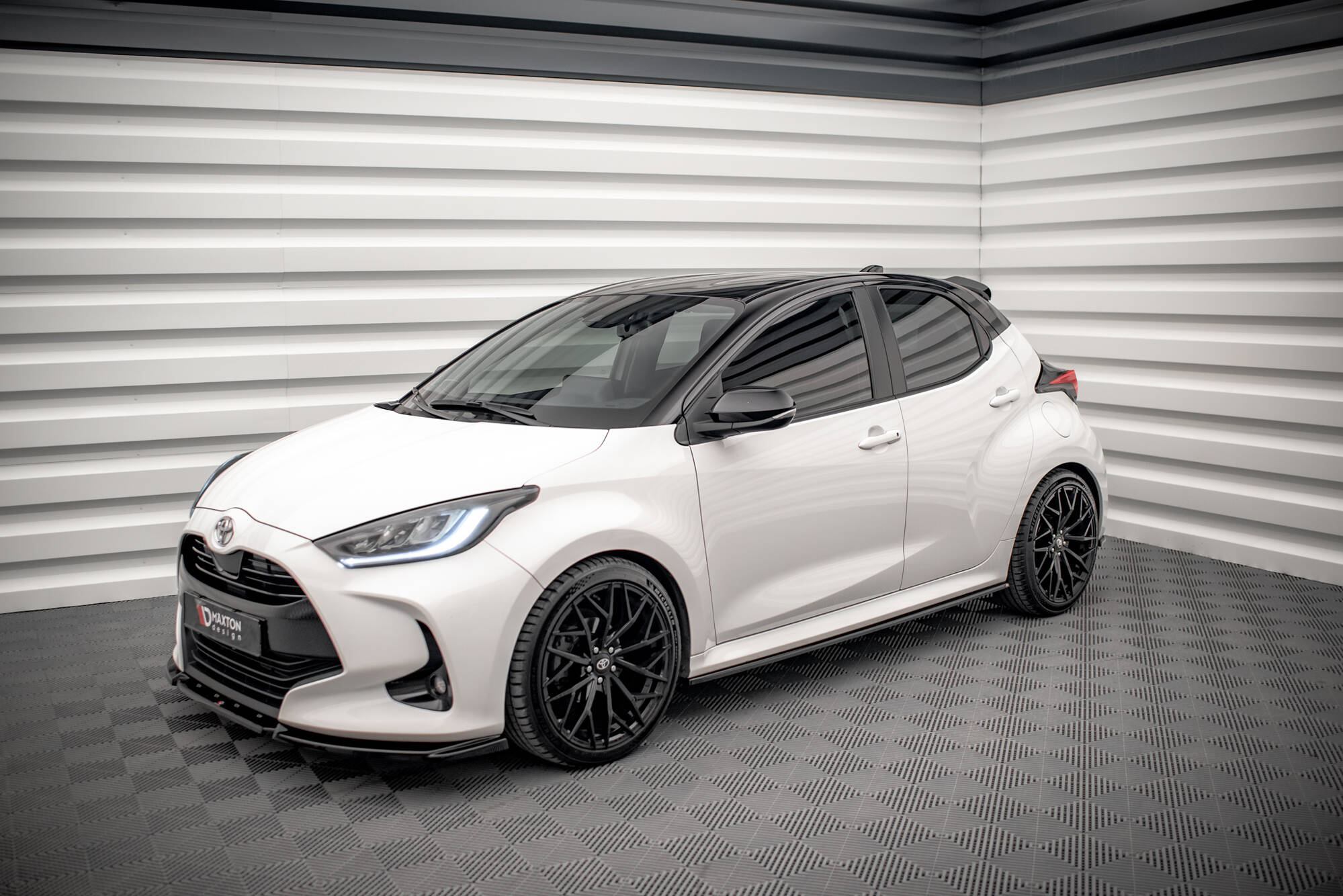 Splittersett Toyota Yaris GR Sport Mk4