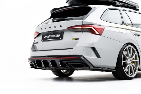 Splittersett V.1 Skoda Octavia RS Combi Mk4