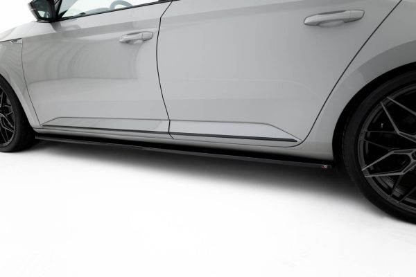 Splittersett V.1 Skoda Superb Liftback Mk3