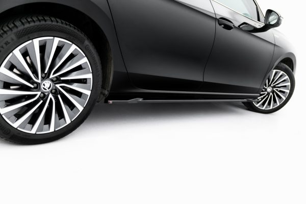 Splittersett V.1 Skoda Superb Sedan Mk4
