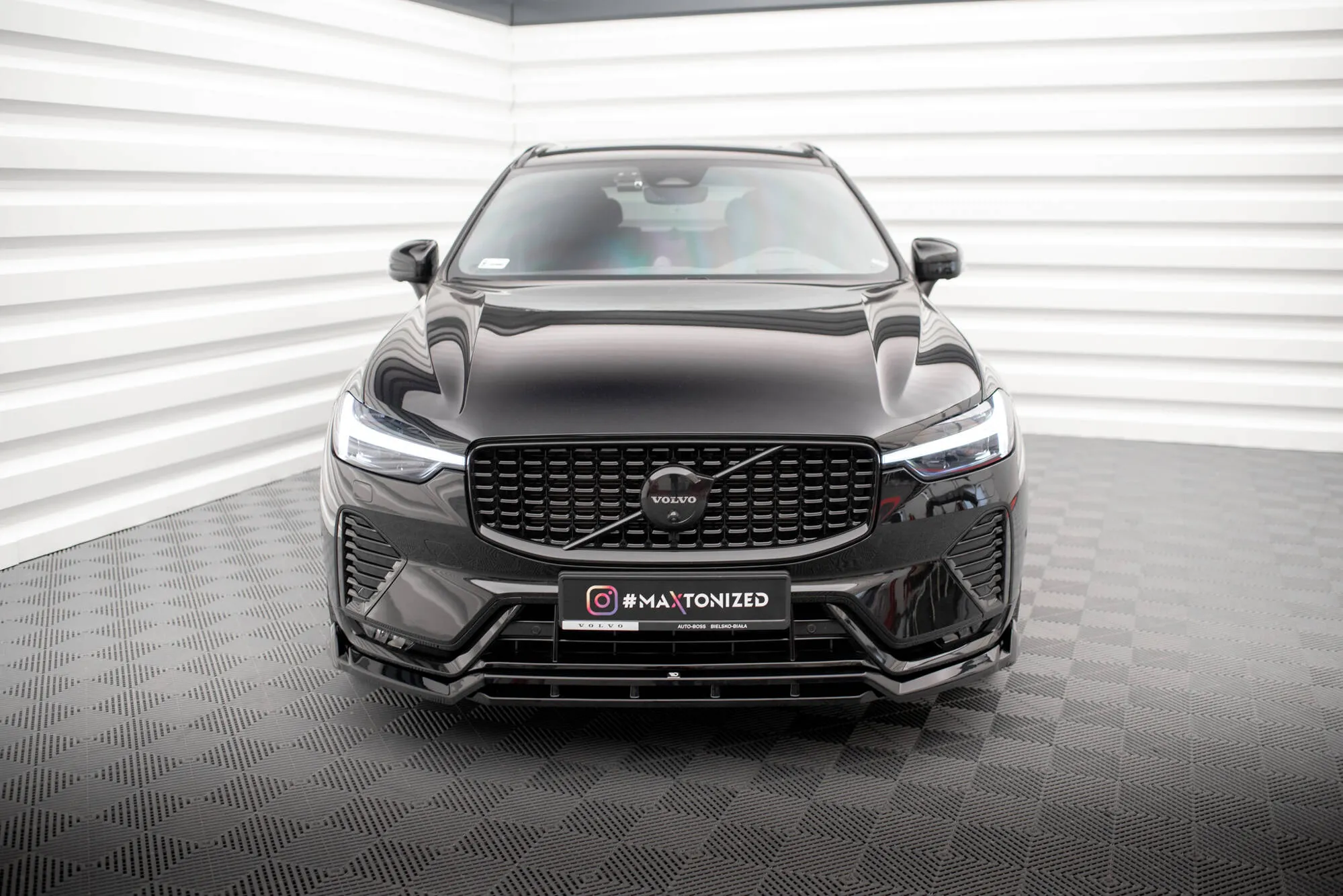 Splittersett Volvo XC60 R-Design Mk2 Facelift - Bilde 2