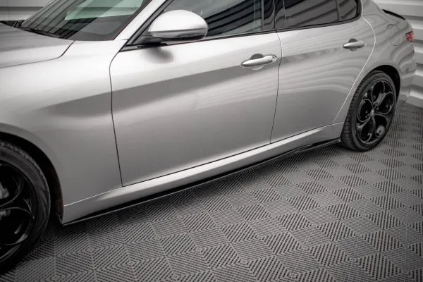 Sideskjørt Alfa Romeo Giulia Sport