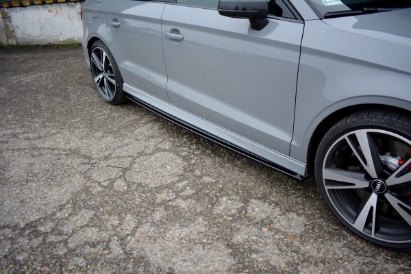 Sideskjørt Audi RS3 8V FL Sedan