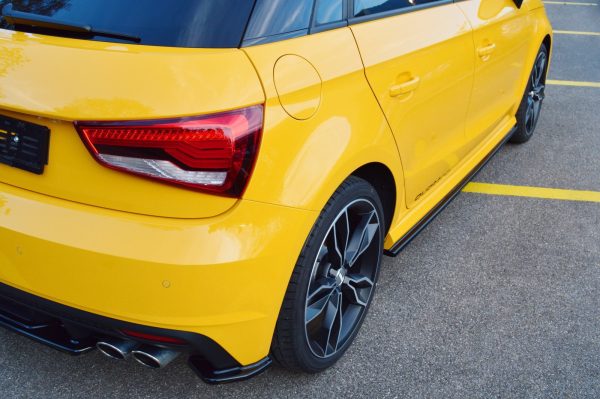 Sideskjørt Audi S1 8X