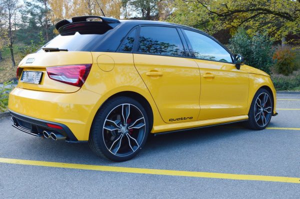 Sideskjørt Audi S1 8X