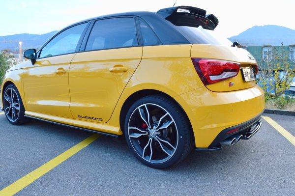 Sideskjørt Audi S1 8X