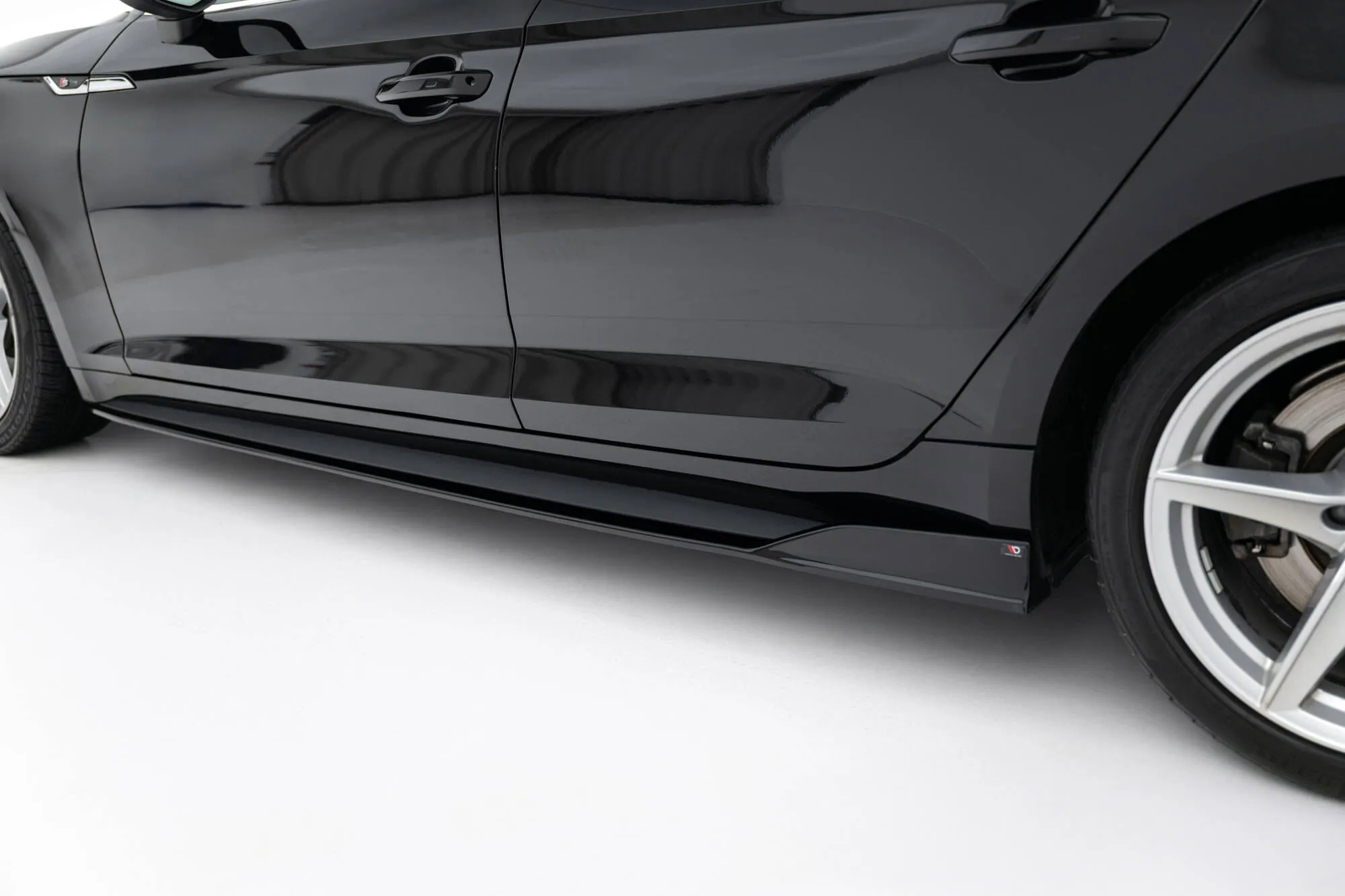 Sideskjørt Audi S5 / A5 S-Line Sportback F5 - Bilde 3