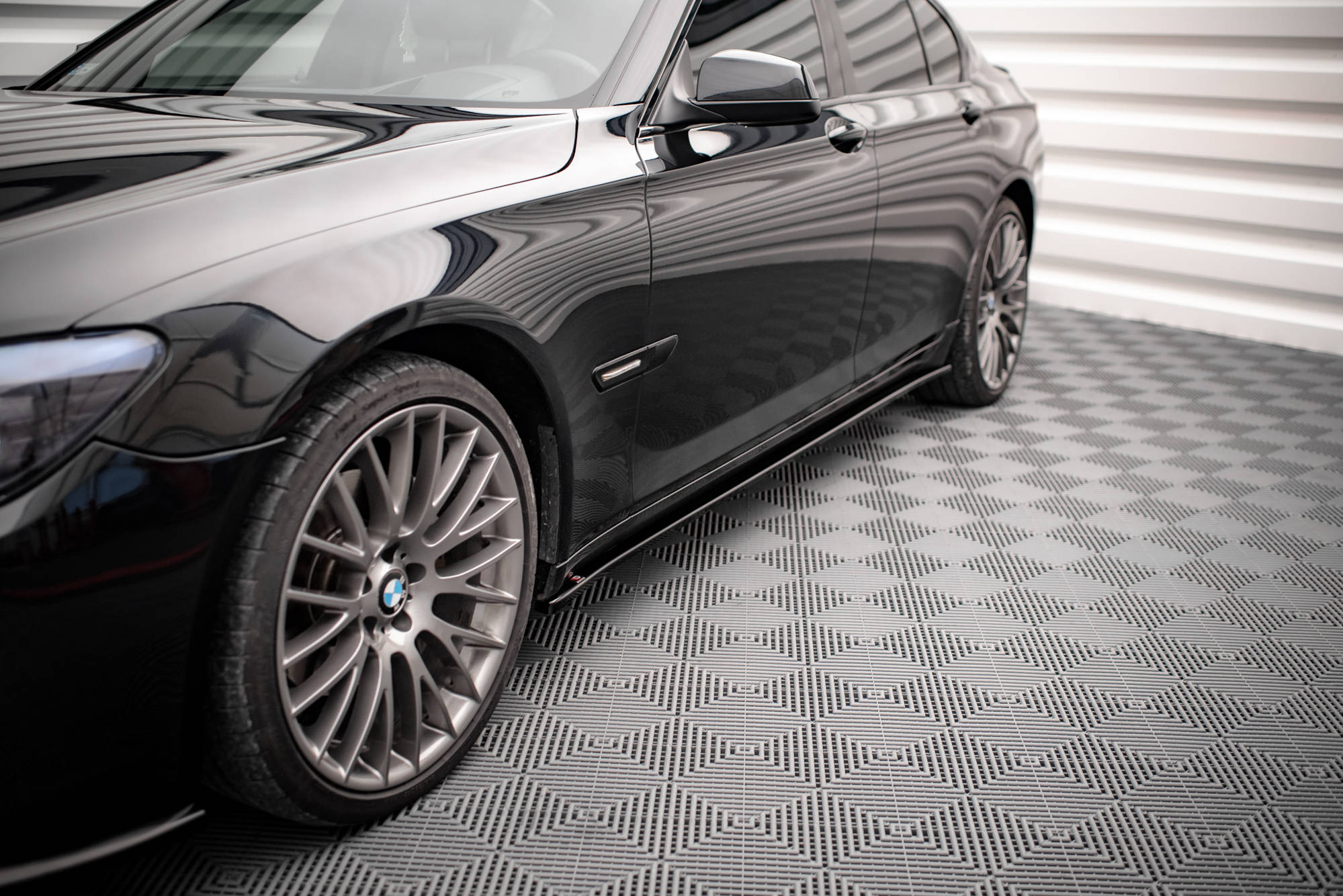 Sideskjørt BMW 7 M-Pack F01