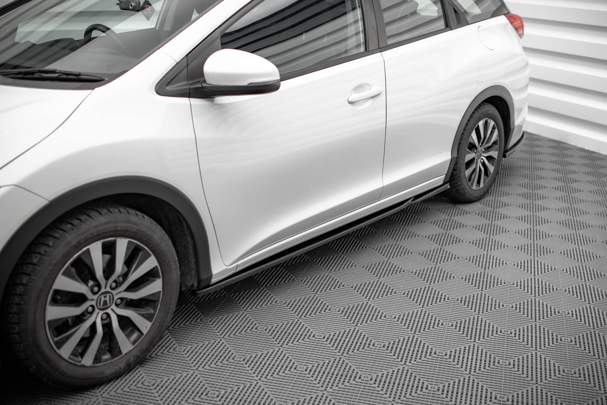 Sideskjørt Honda CIVic Mk9