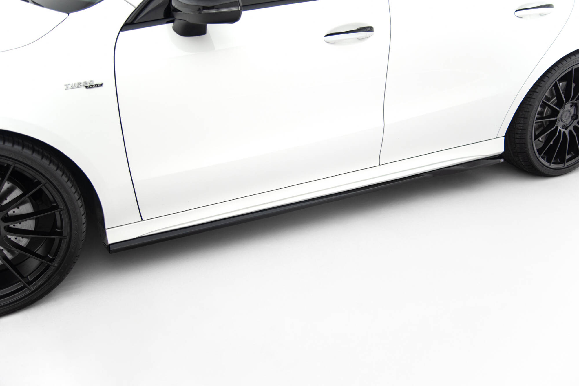 Sideskjørt Mercedes-AMG CLA 35 / 45 Coupe / Shooting Brake C118 Facelift / X118 Facelift