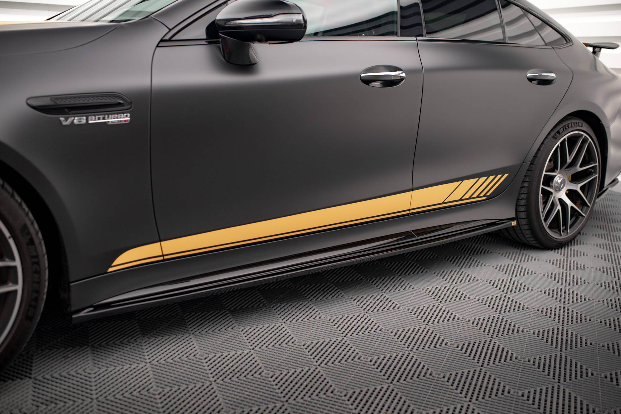 Sideskjørt Mercedes-AMG GT 63S 4-Door Coupe