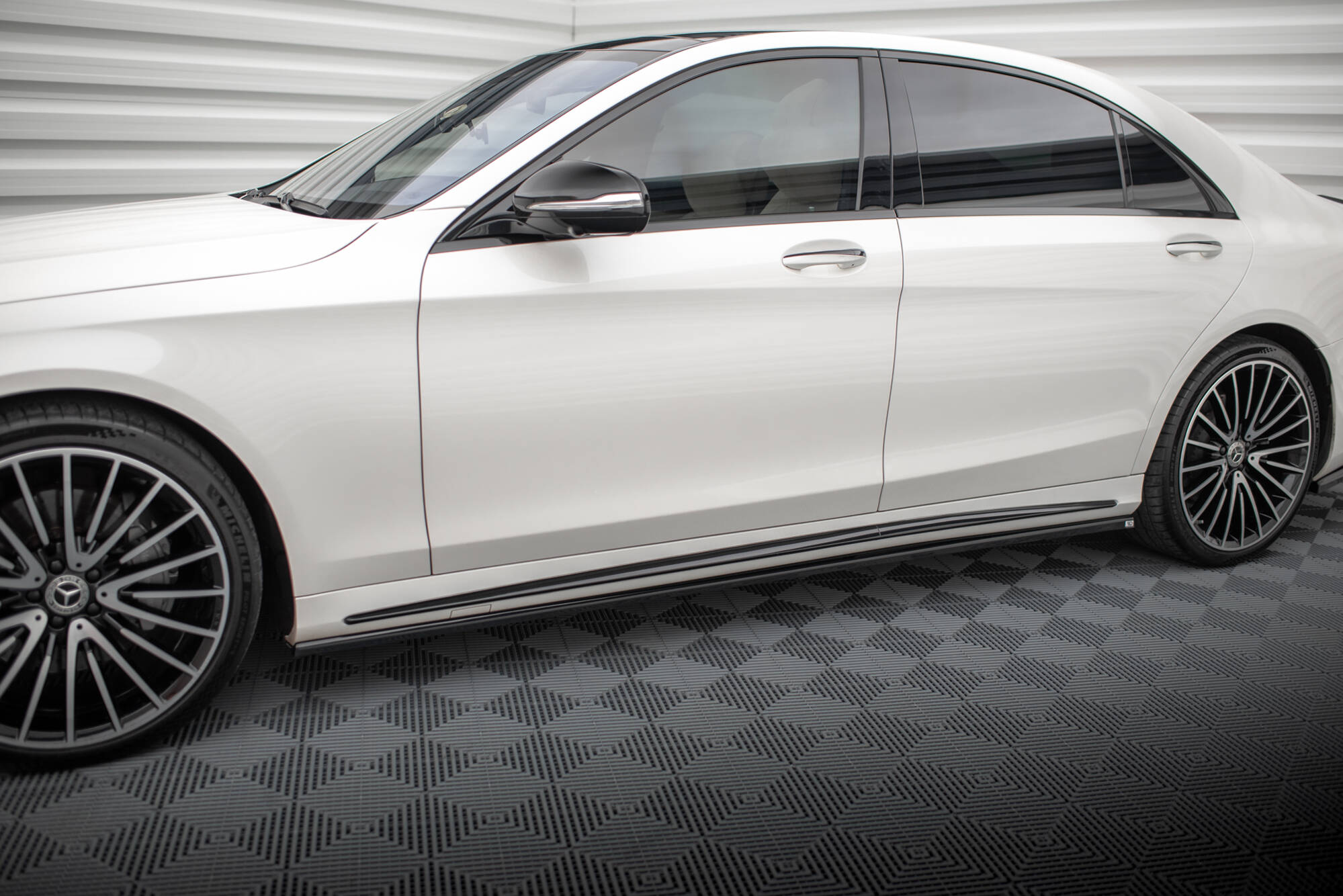 Sideskjørt Mercedes-Benz S Long AMG-Line W222