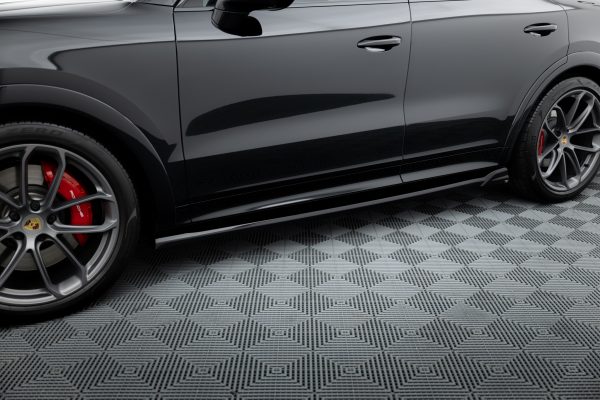 Sideskjørt Porsche Cayenne Coupe / SUV Mk3