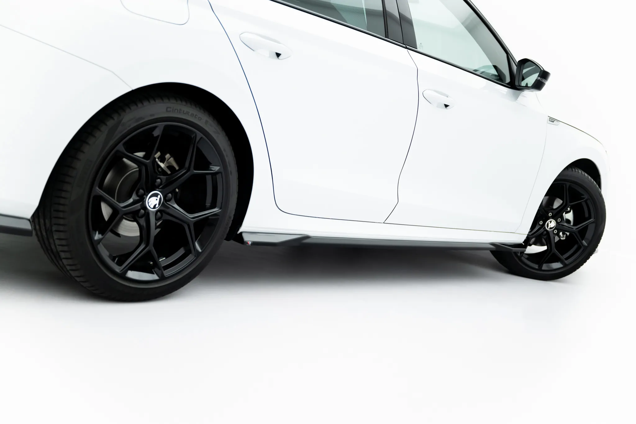 Sideskjørt Skoda Octavia Sportline Liftback / Combi Mk4 Facelift - Bilde 2