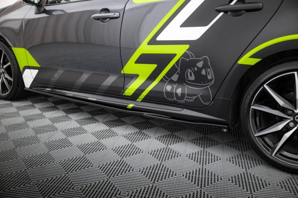 Sideskjørt Skoda Toyota Corolla GR Sport Touring Sports XII