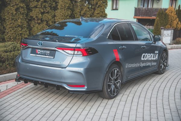 Sideskjørt Toyota Corolla XII Sedan