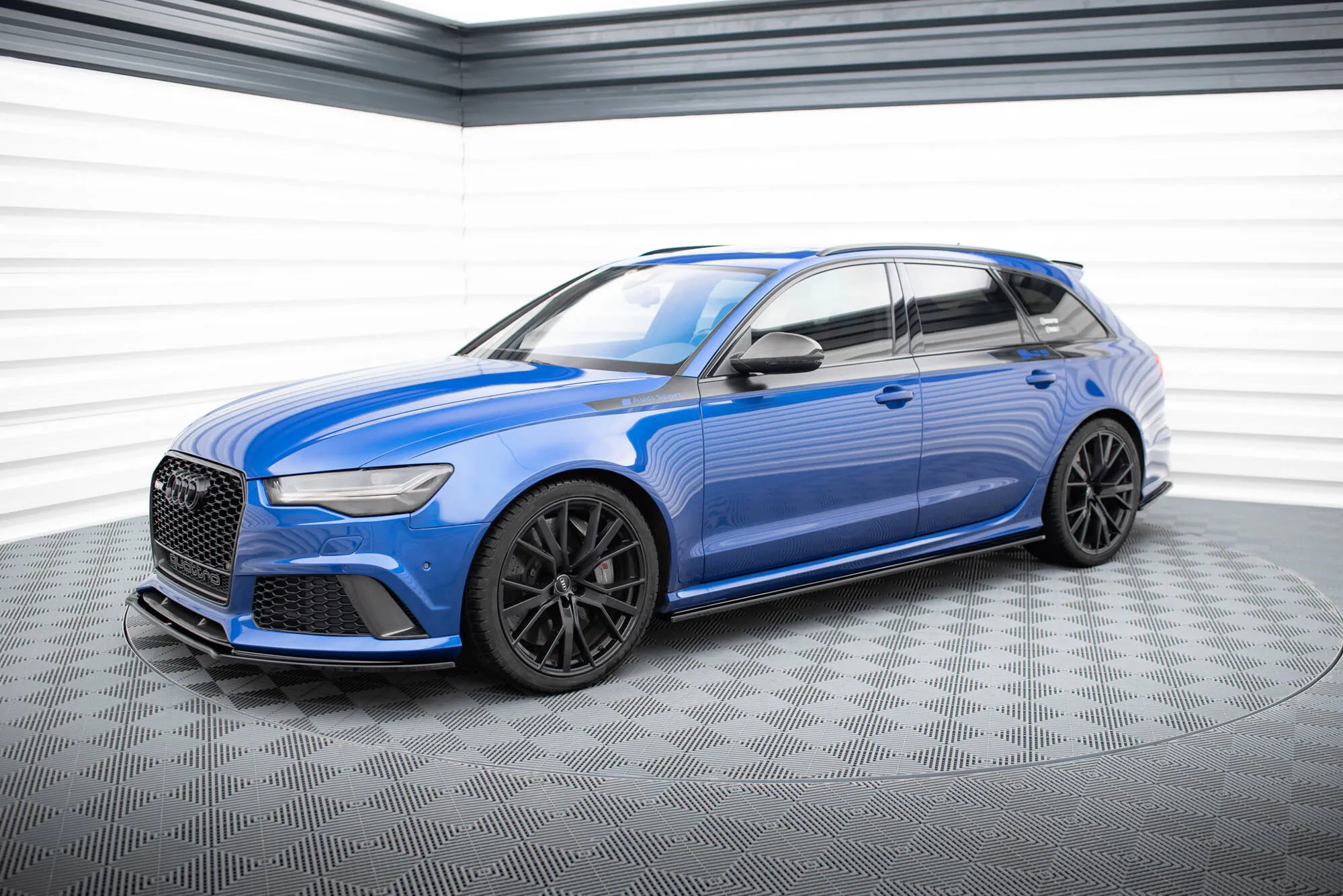 Sideskjørt V.1 Audi RS6 C7 / C7 Facelift - Bilde 3