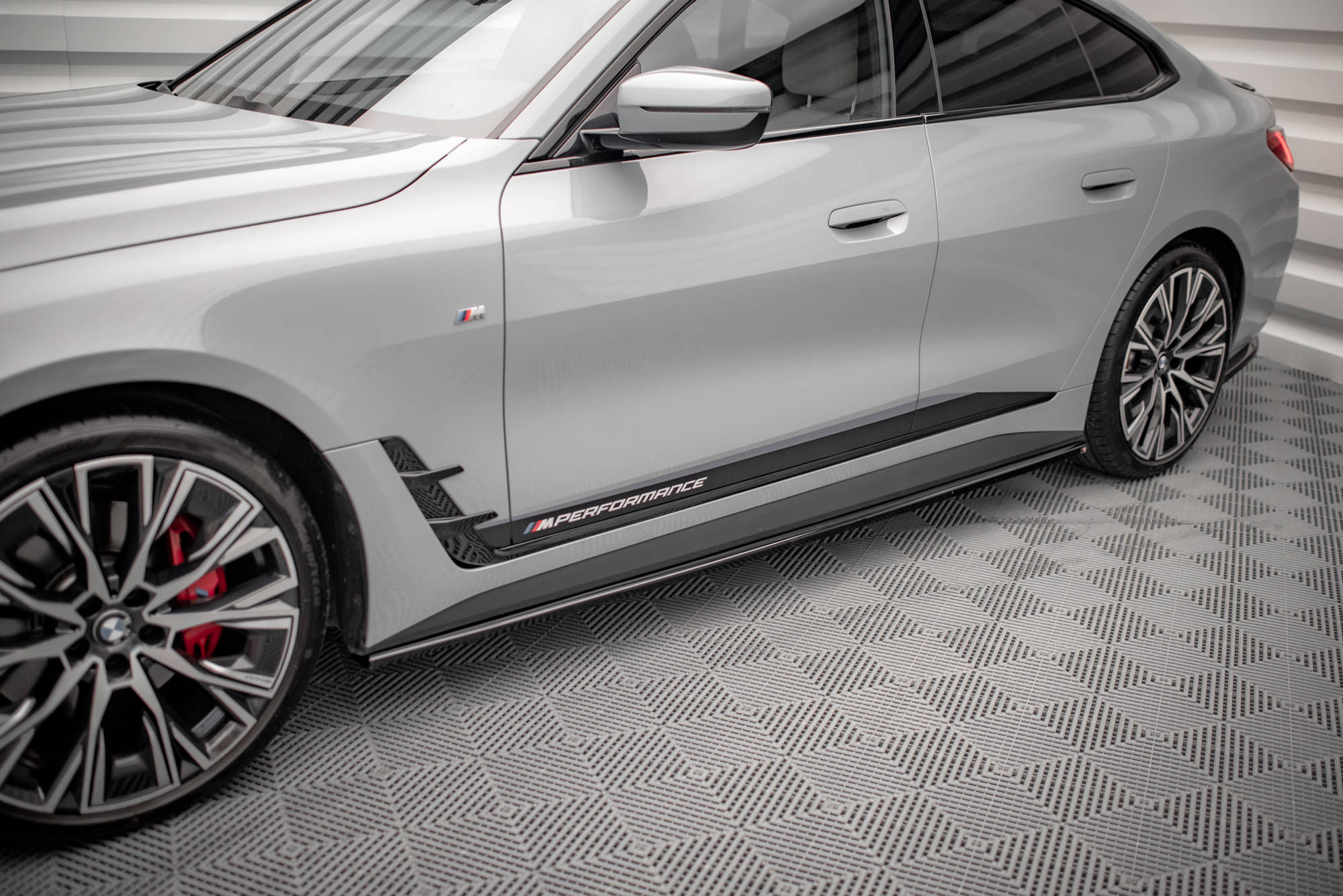 Sideskjørt V.1 BMW 4 Gran Coupe M-Pack / M440i G26