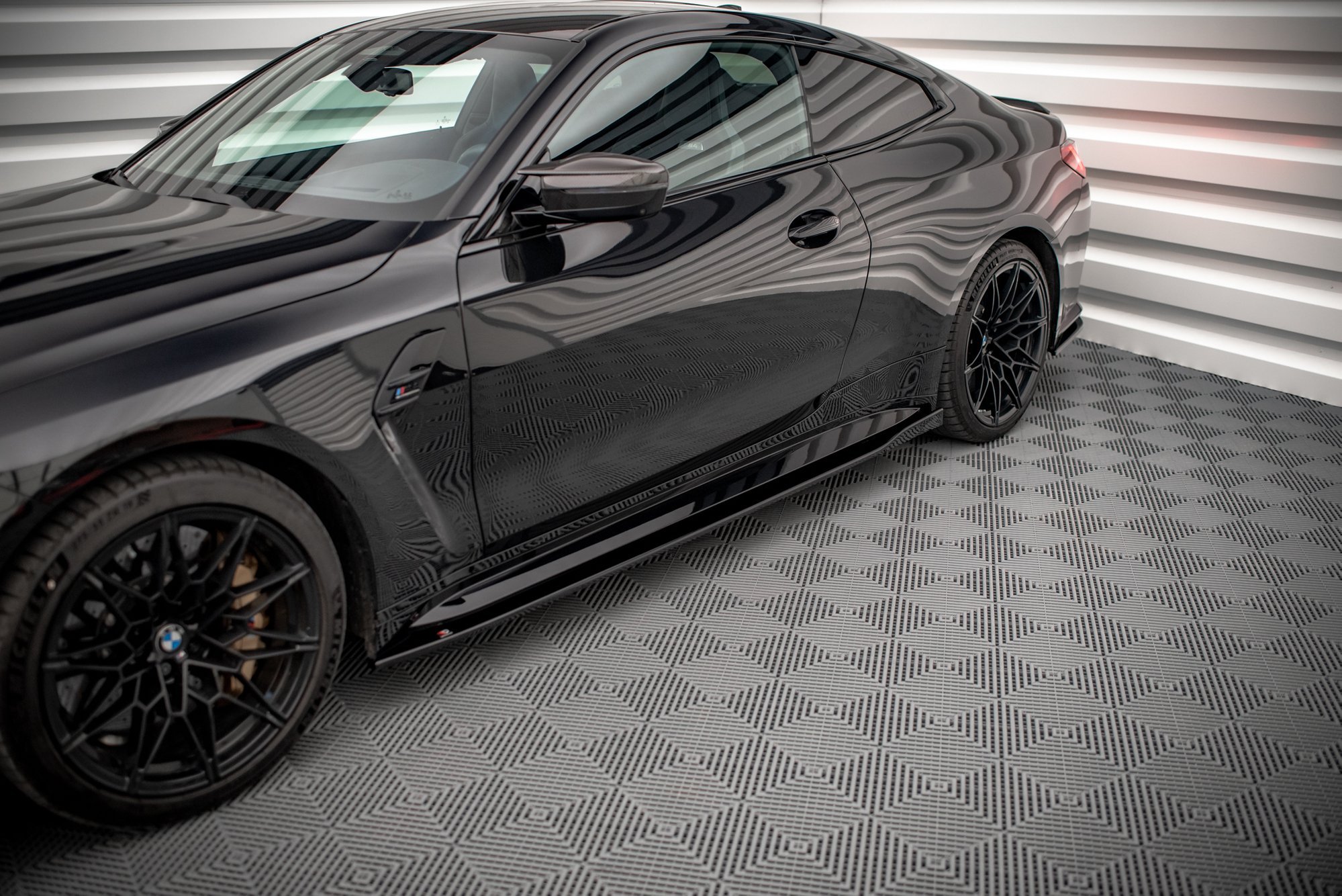 Sideskjørt V.1 BMW M4 G82 / G82 Facelift