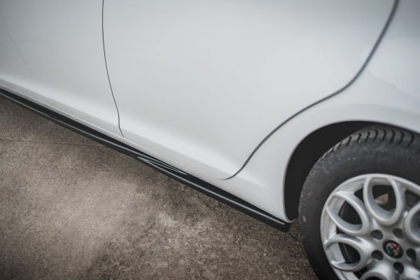 Sideskjørt V.2 Alfa Romeo Giulietta