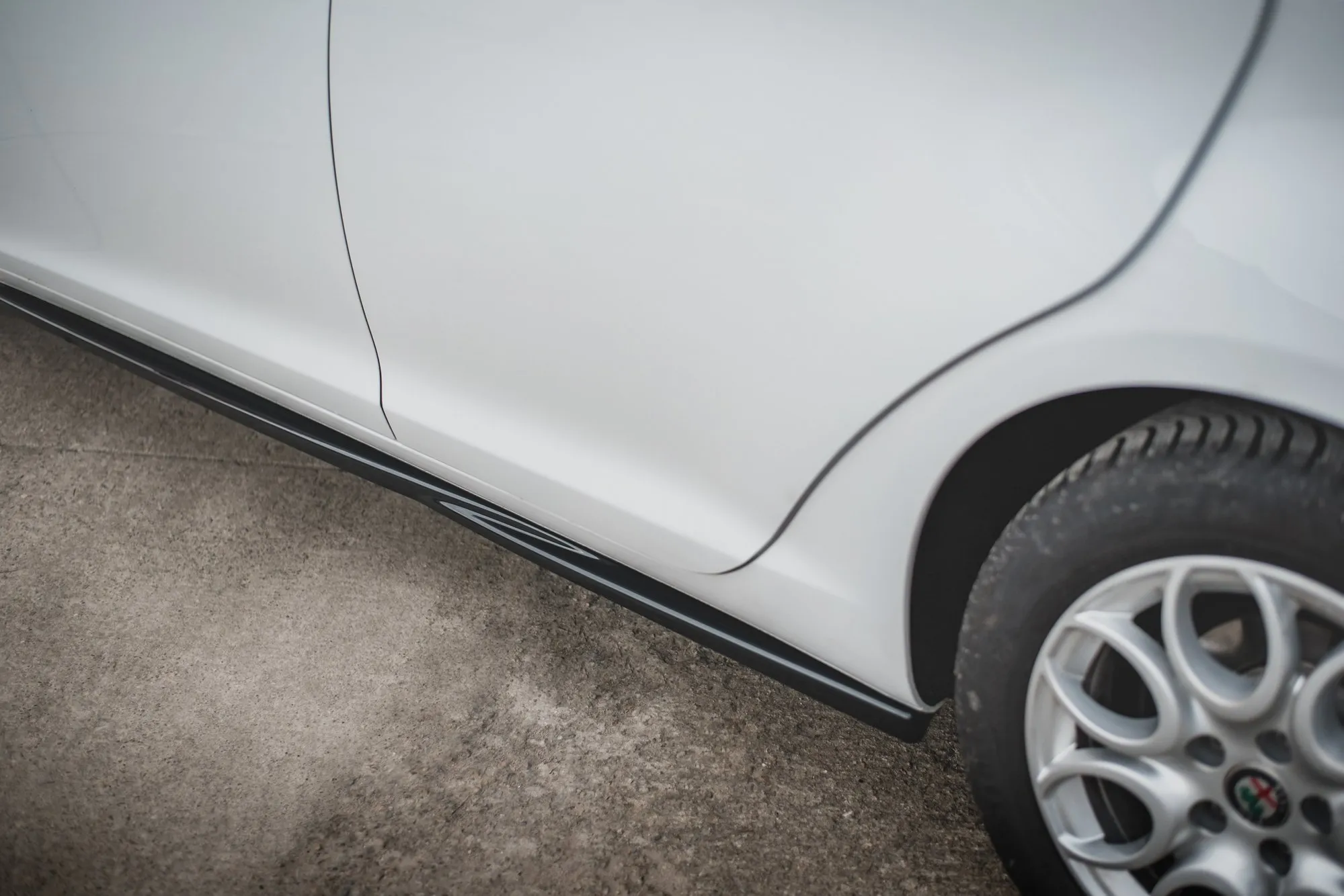 Sideskjørt V.2 Alfa Romeo Giulietta - Bilde 3