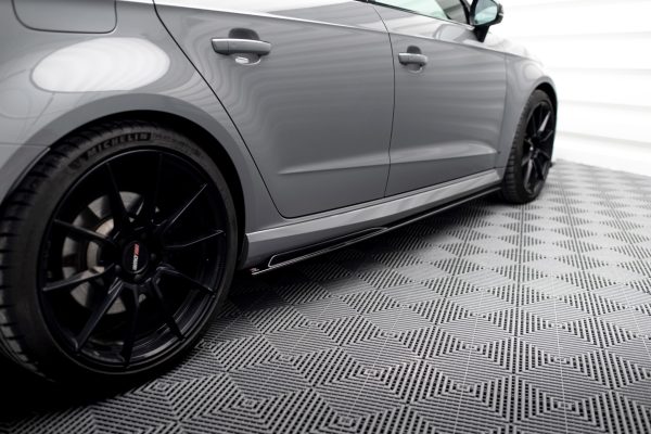 Sideskjørt V.2 Audi RS3 8V Sportback Facelift