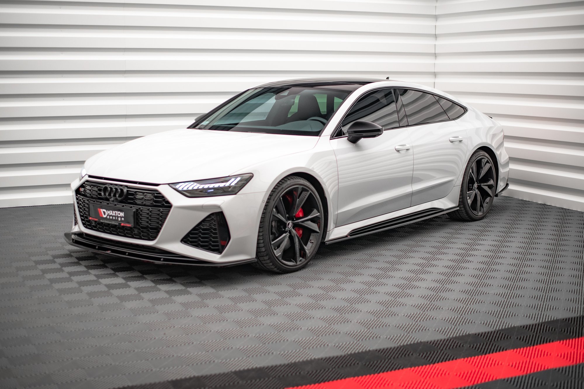 Sideskjørt V.2 Audi RS7 C8