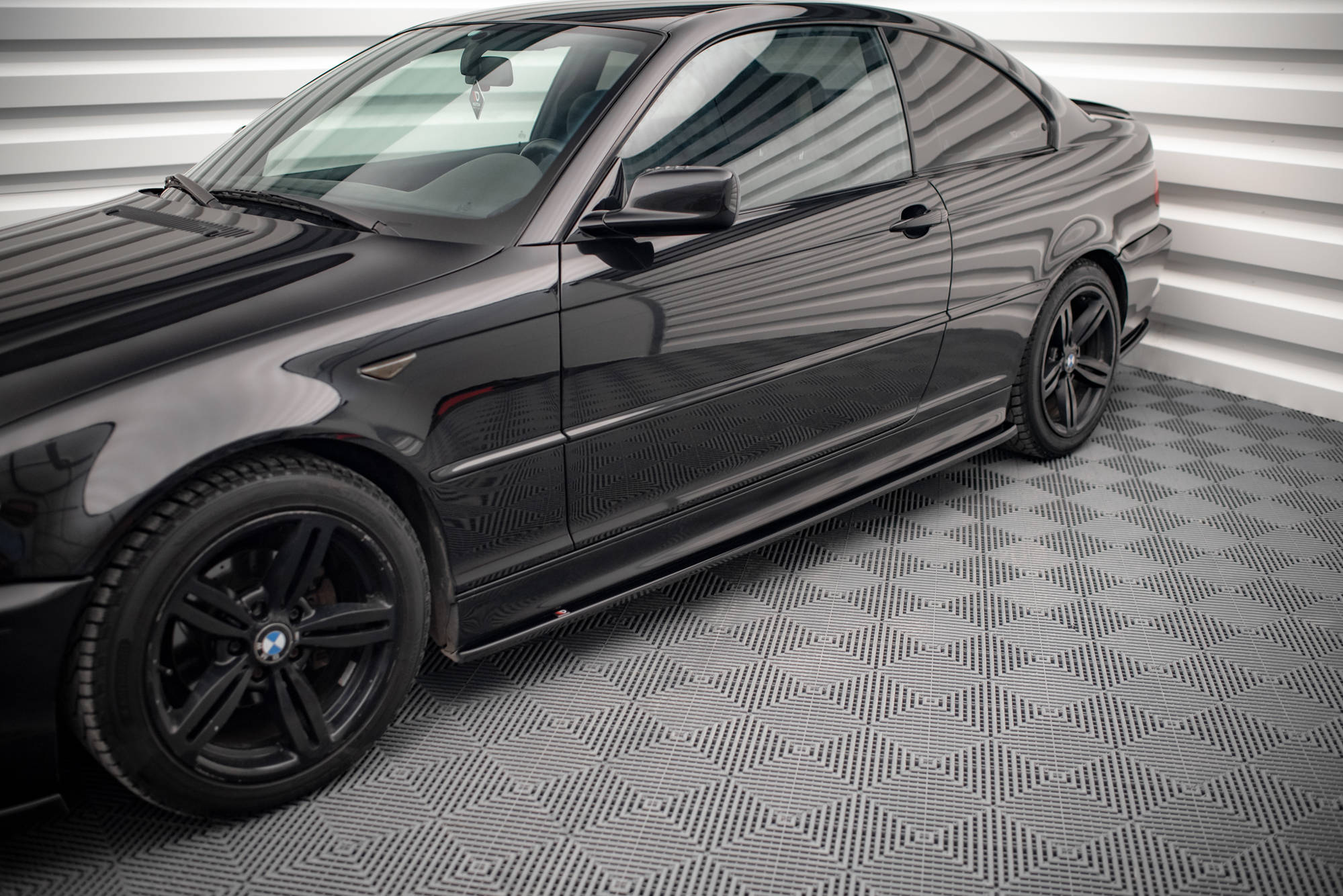 Sideskjørt V.2 BMW 3 Coupe M-Pack E46