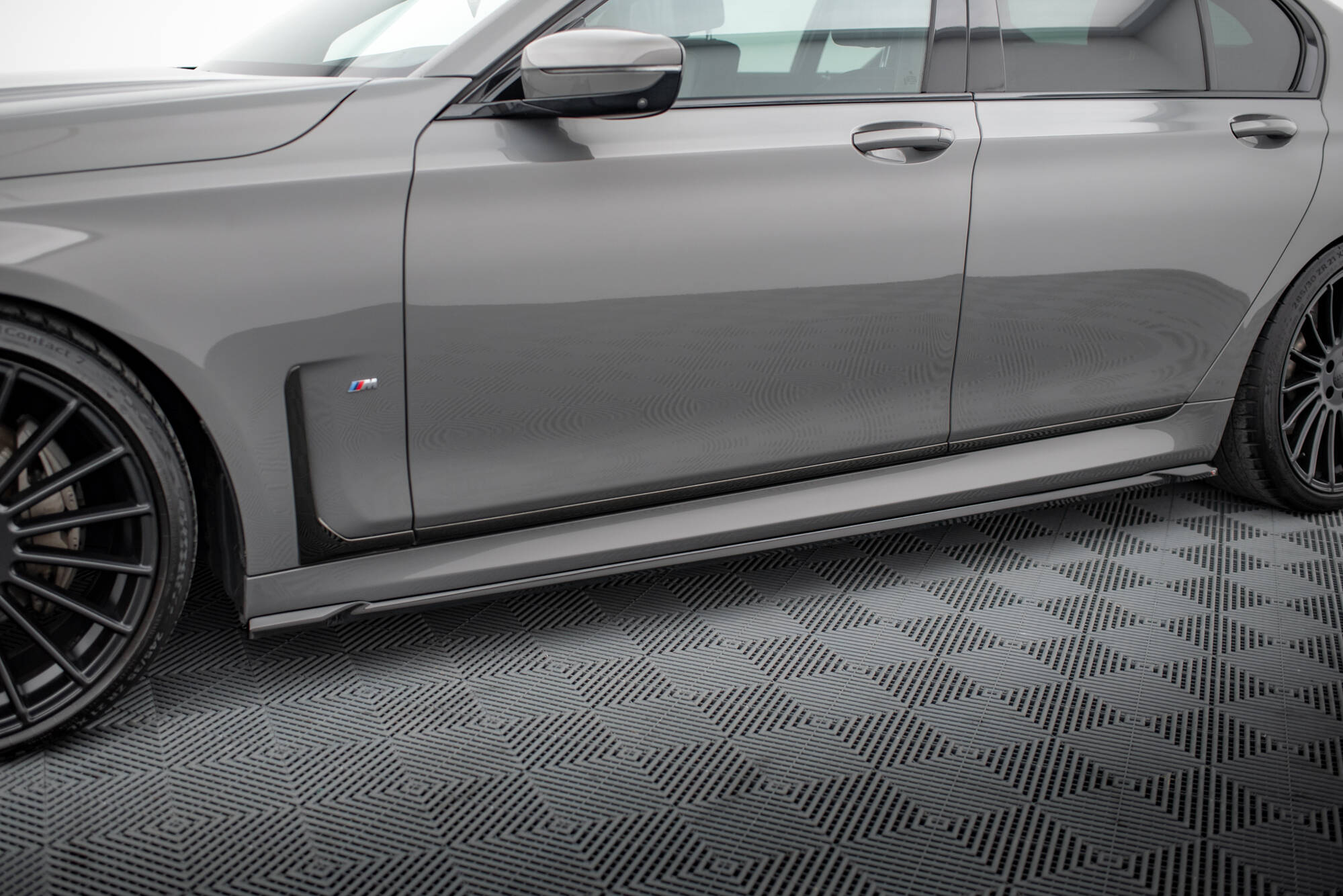 Sideskjørt V.2 BMW 7 M-Pack G11