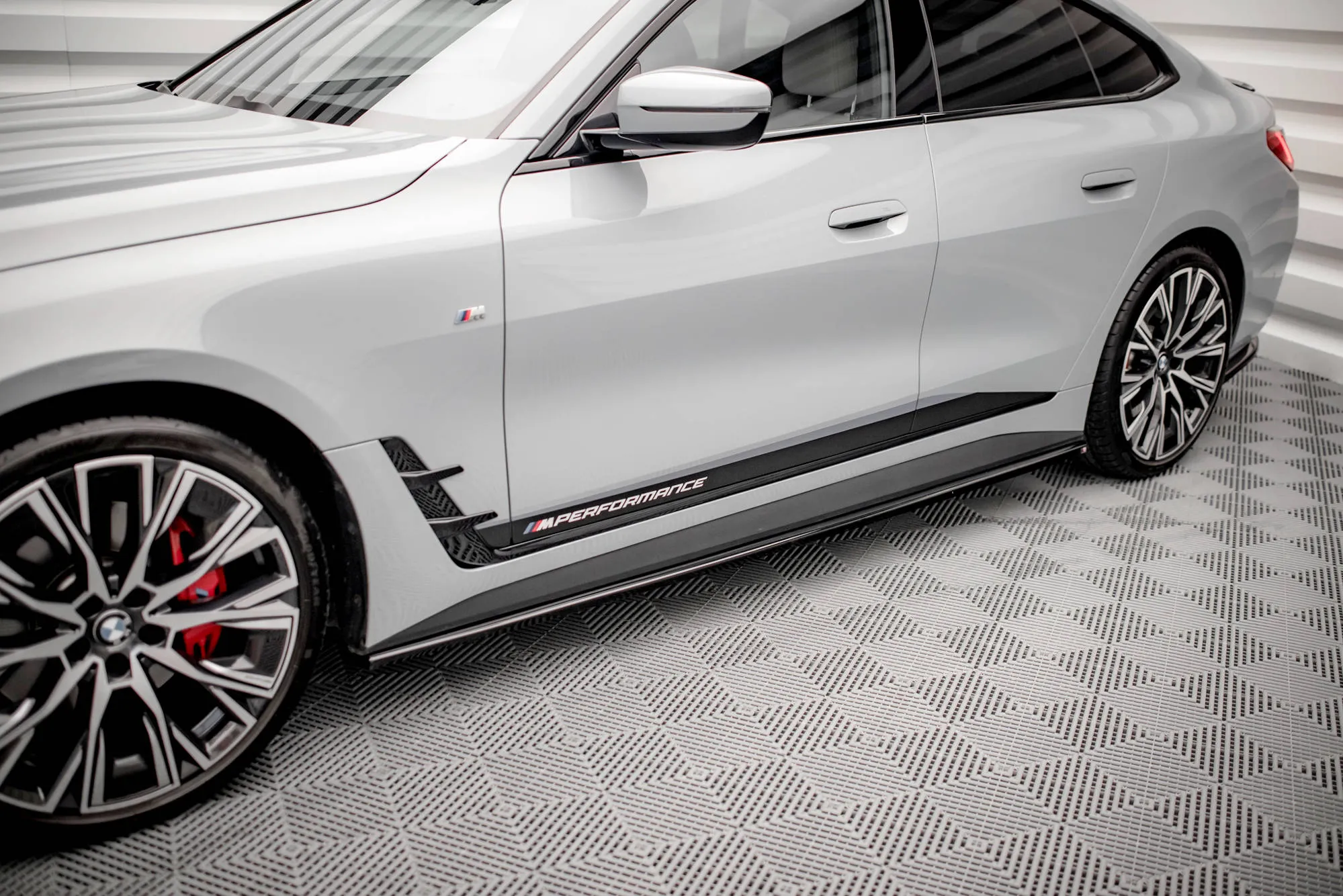Sideskjørt V.2 BMW i4 M-Pack G26
