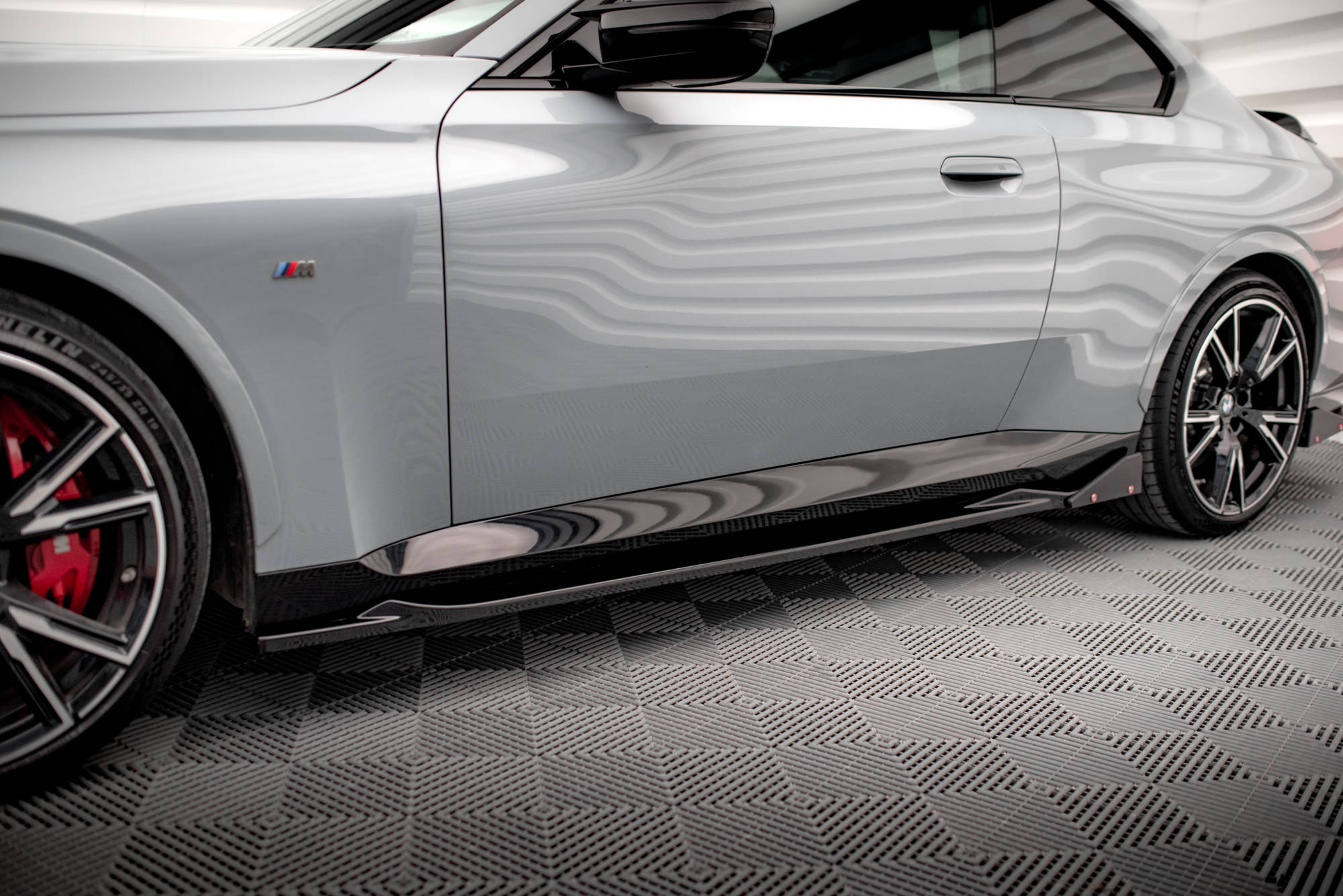 Sideskjørt V.2 Med Flaps BMW 2 Coupe M-Pack / M240i G42