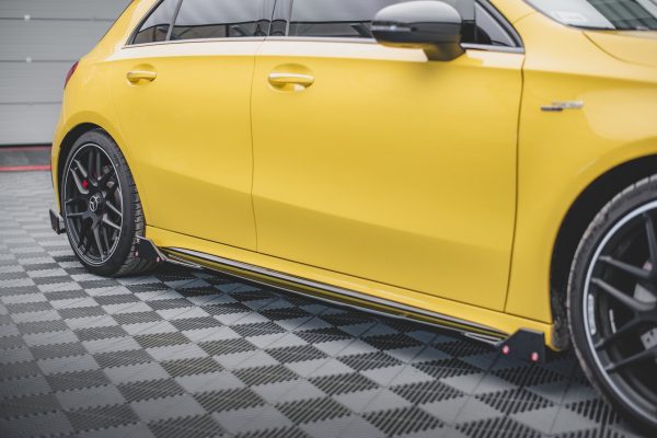 Sideskjørt V.2 Med Flaps Mercedes-AMG A45 S