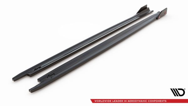 Sideskjørt V.2 Med Flaps Skoda Octavia RS Liftback / Combi Mk4 Facelift