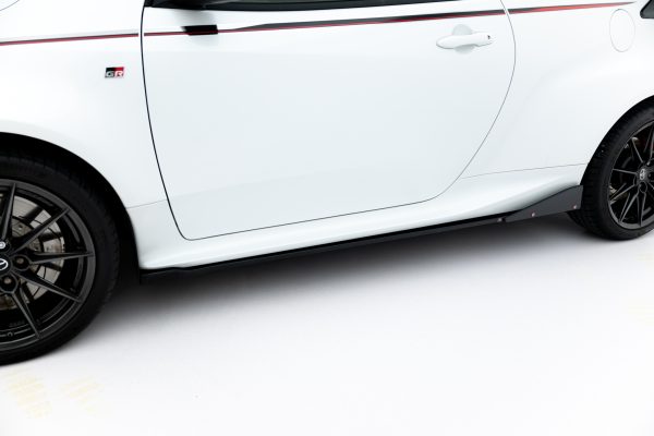 Sideskjørt V.2 Med Flaps Toyota GR Yaris Mk4