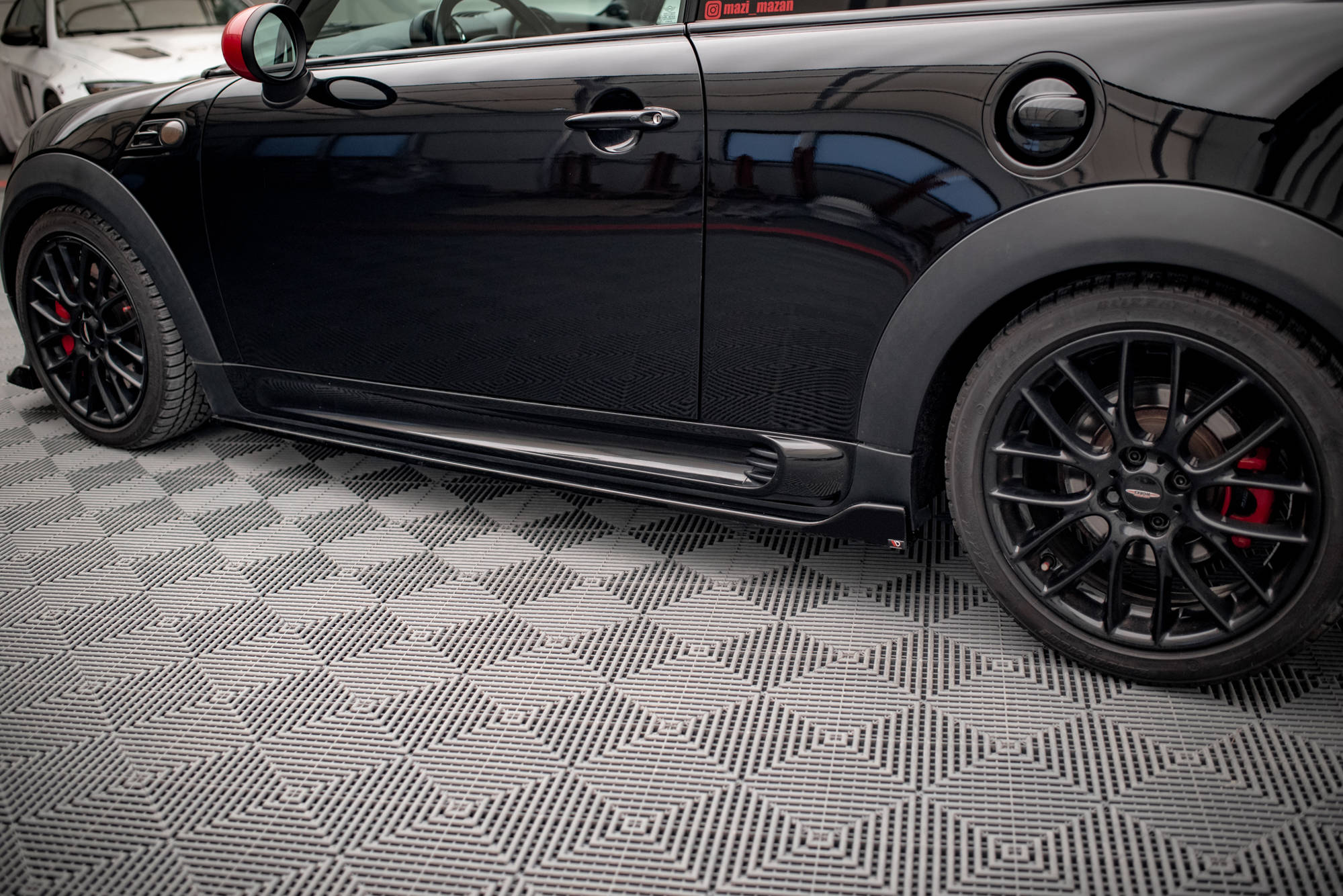 Sideskjørt V.2 Mini Cooper John Cooper Works R56