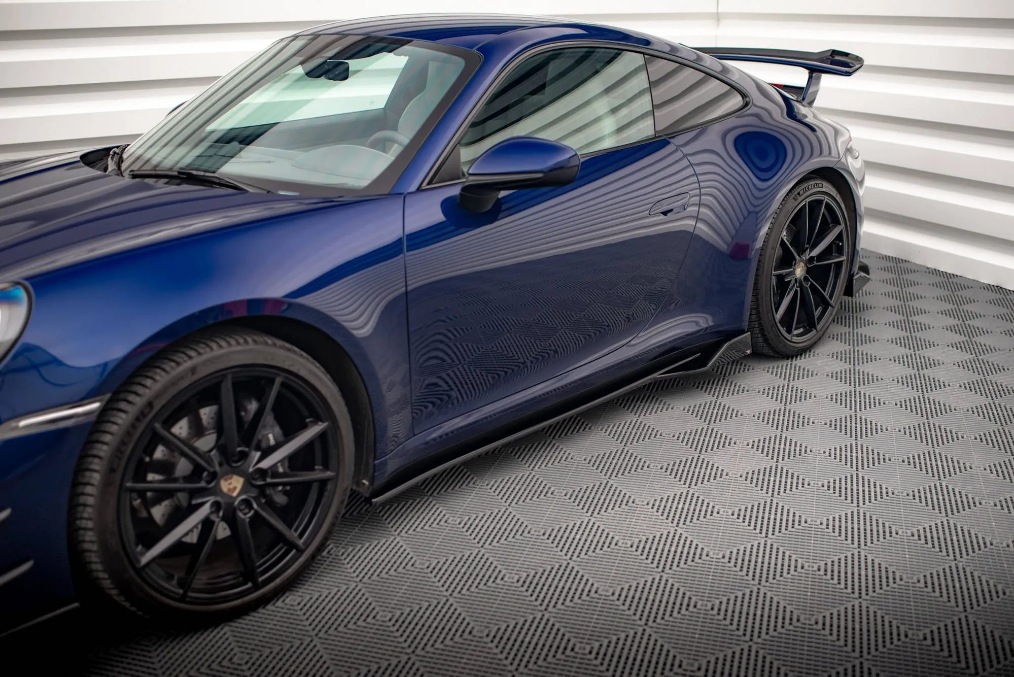 Sideskjørt V.2 Porsche 911 Carrera Aero / Carrera GTS 992