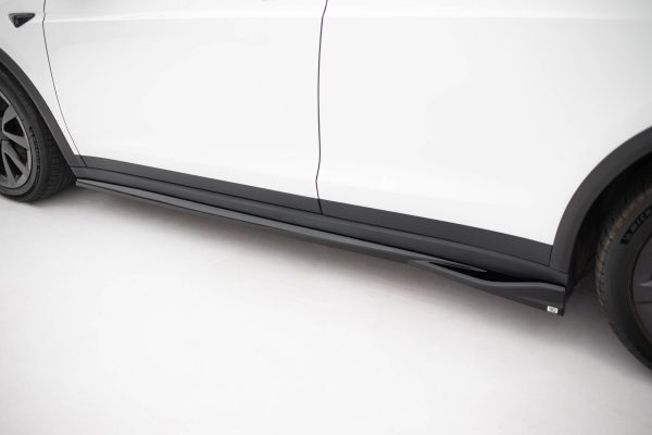 Sideskjørt V.2 Tesla Model X Mk1 Facelift