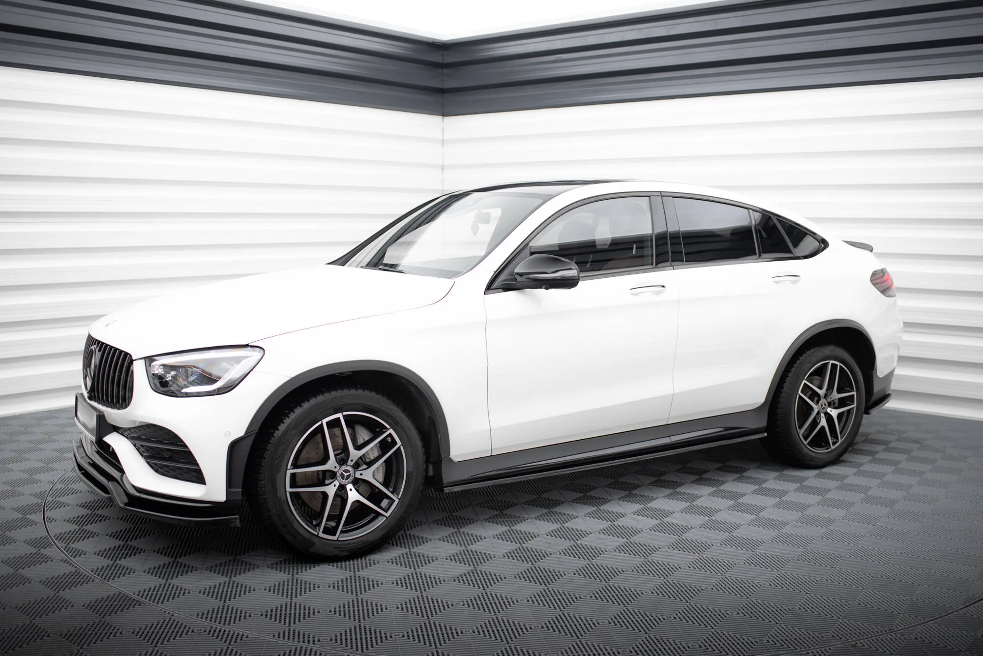 Sideskjørt V.3 Mercedes-Benz GLC Coupe AMG-Line C253 - Bilde 2