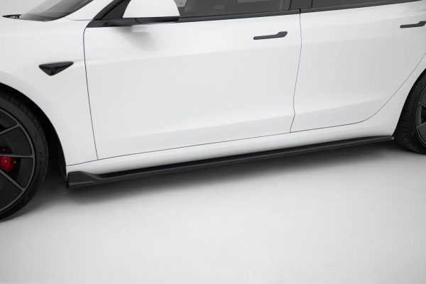 Sideskjørt V.3 Tesla Model 3 Performance Mk1 Facelift