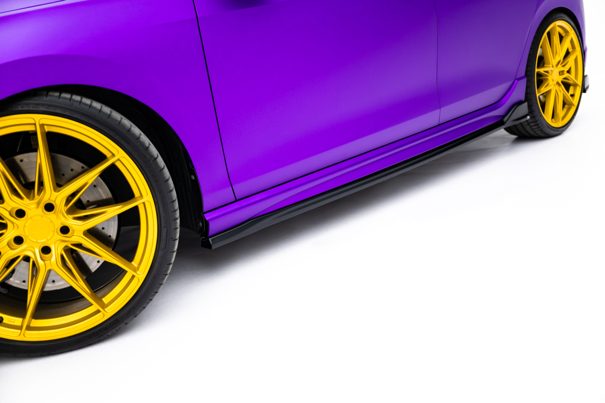 Sideskjørt V.4 Volkswagen Golf R Mk8 / Mk8 Facelift